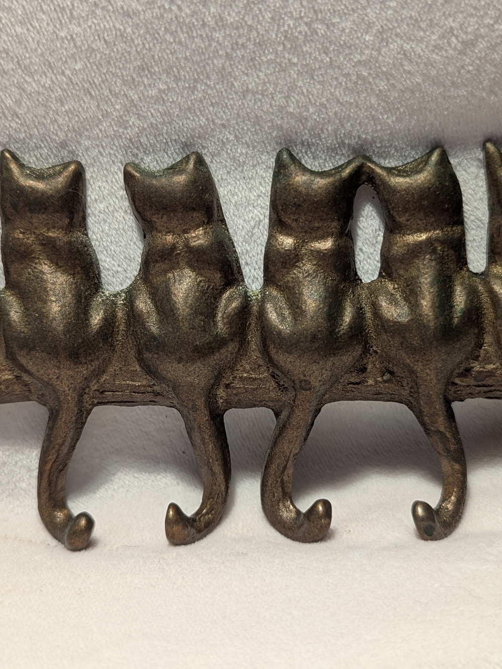 Solid Brass SPI Home Seven Cat Key Hook - Picture 7 of 8